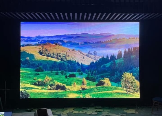 Cho thuê và lắp đặt màn hình sân vận động LED Die-Cast Aluminum Screen Pitch 3.91mm, 500*1000mm Full Color Outdoor Video Wall