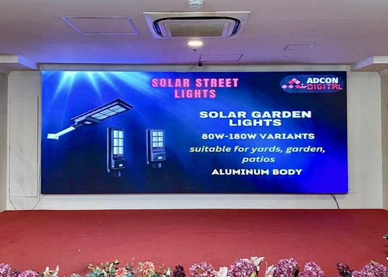 Thuê / Lớp gốm gốm gốm gốm màn hình LED lớn Scan Mode 1/4 độ phân giải 40 * 20mm