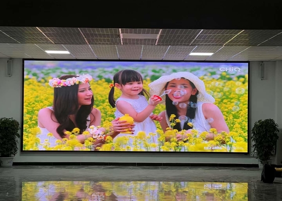 Shenzhen Indoor Full Color LED Display với mật độ 62500 Dot / m2 và Nationstar SMD 1515 Led Package Shenzhen Origin