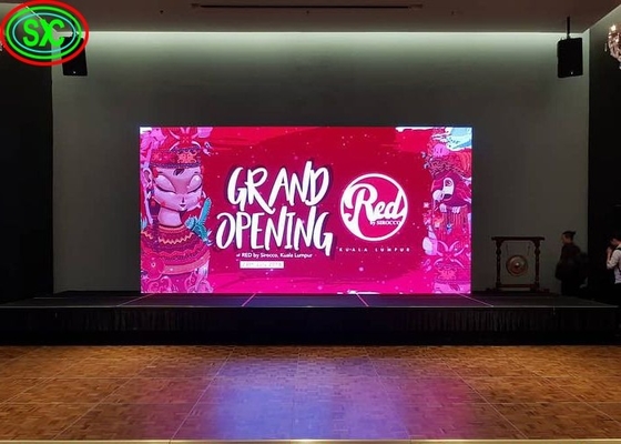 Màn hình LED đầy màu trong nhà P3.91 500 * 500mm Pixel Trung tâm mua sắm Cho thuê Video Wall
