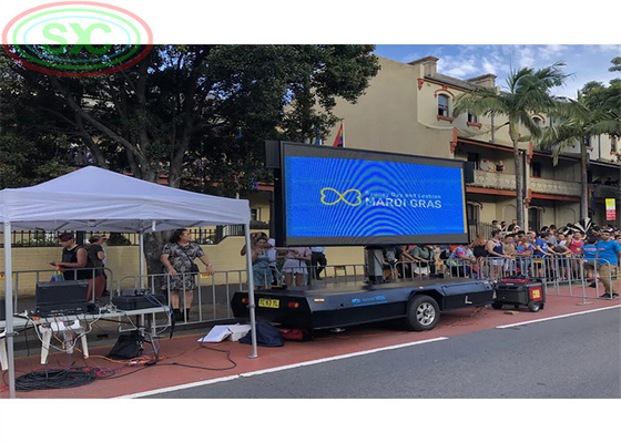 Chức năng tự động Màn hình LED đầy đủ màu P6 Trailer Cấu hình cao