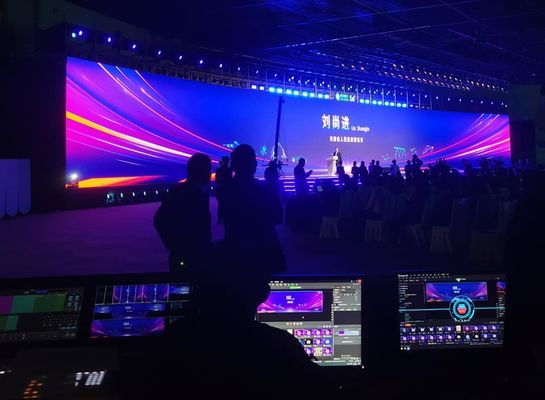 Giá tốt Màn hình LED trong nhà, đầy đủ màu sắc, với tủ nhôm đúc và dễ dàng lắp đặt, tương thích với P2.604/2.97/3.91 và P3.91/4.8 trực tuyến