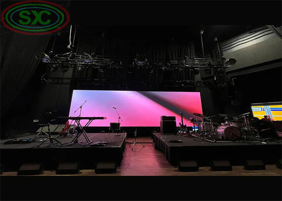 Màn hình LED màu trong nhà với tuổi thọ 100.000 giờ MTBF ổn định và bền bỉ, tốc độ làm tươi 1920Hz