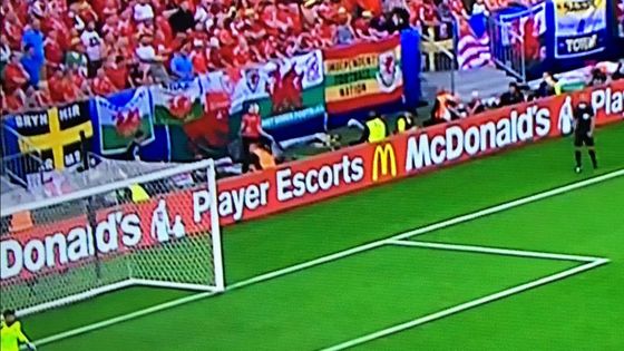 Bảng điểm điều khiển thân thiện với người dùng với Bảng điểm LED Sân vận động thể thao P8 SMD Tỷ lệ tương phản cao 5000 1