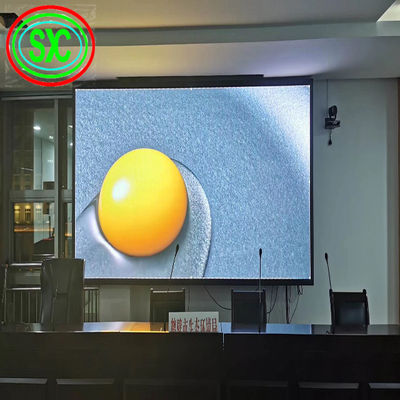 P4 Bên ngoài đầy màu sắc Chiếc màn hình LED cho thuê IP65 Không thấm nước 4mm SMD2727