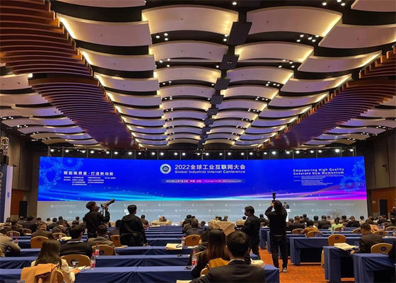 Dễ dàng lắp ráp và tháo dỡ màn hình LED trong nhà P3.91 500 * 500mm