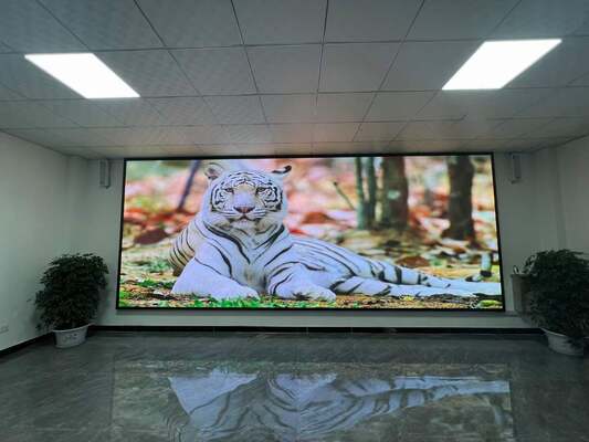 Màn hình hiển thị LED màu đầy đủ trong nhà 576x576mm với Pixel Pitch 3mm và cấu hình 1R1G1B cho độ chính xác màu sắc tuyệt vời
