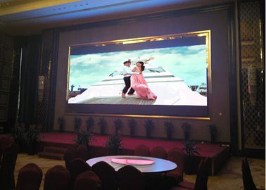 Trọng lượng nhẹ HD Full Color Led Screen Video Wall Smd P3 Nội thất thuê tủ cho sân khấu