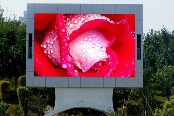 Màn hình LED màu đầy đủ với tỷ lệ làm mới cao 3840 cho tủ bảng quảng cáo ngoài trời kích thước 960x960