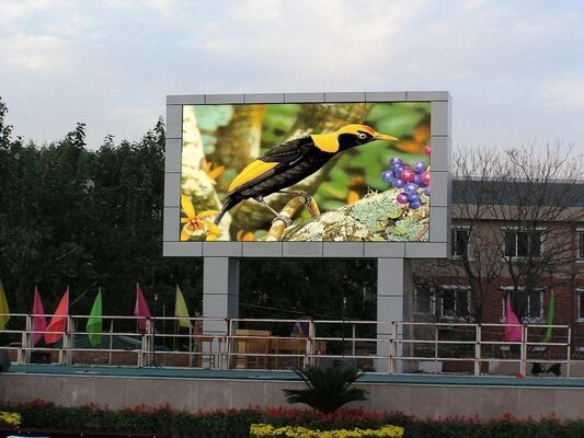 Màn hình LED ngoài trời màu đầy đủ P10 tuổi thọ cao với mức bảo vệ IP65 cao và suy hao thấp cho quảng cáo ngoài trời