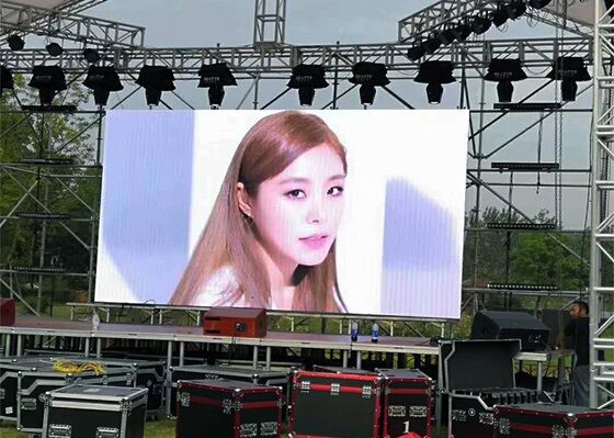 SCX LED P6 Bên ngoài màn hình LED đầy màu cho quảng cáo với tốc độ làm mới cao 3840hz