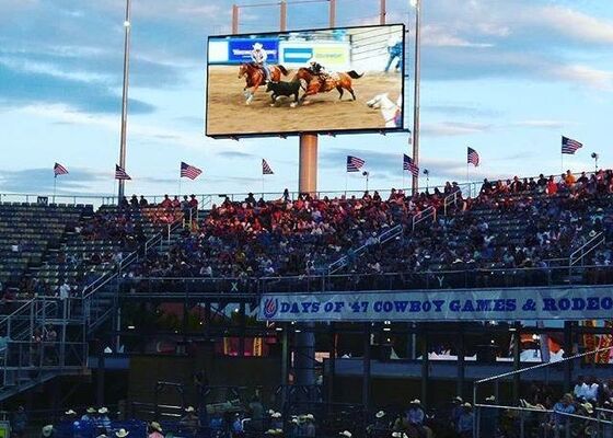 P8 ngoài trời LED Video tường P8 Quảng cáo Billboard độ sáng cao ngoài trời màn hình LED