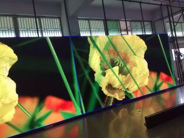 SMD3528 Led Standard SMD LED Screen With 27778 Dot Density 192*192mm Kích thước mô-đun