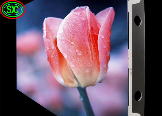 P4 Không thấm nước ngoài màn hình LED đầy màu sắc 4mm Pixel Pitch 10000h Thời gian sử dụng