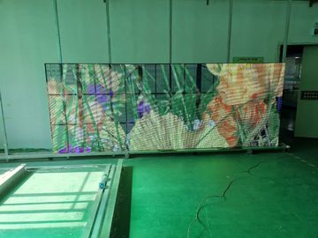 Màn hình LED trong suốt P3.91-7.82 Full Color cho Tường kính
