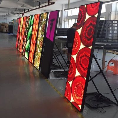Giá tốt Màn hình LED thương mại bằng nhôm với cấu hình màu 1R1G1B và vật liệu tấm nhôm trực tuyến