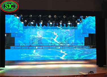 Lớp lót nhôm đúc chết P6 Full Color Indoor Suspended LED Screen 2500nits Brightness 27777 dots/sqm Pixel Density