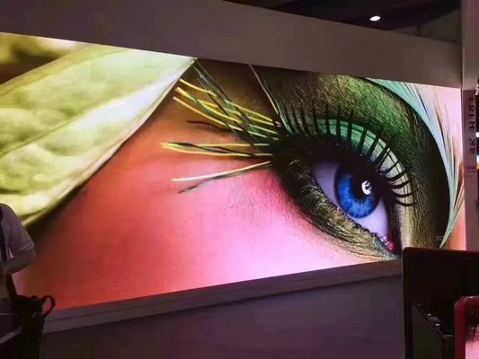 Độ sáng cao Nội thất đầy màu sắc P5 320 * 160mm LED Video Wall Screen Cho thuê