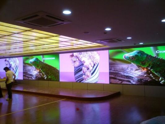 Ultra-High Brightness P5 Cho thuê màn hình nền LED với cấu trúc đa vòng