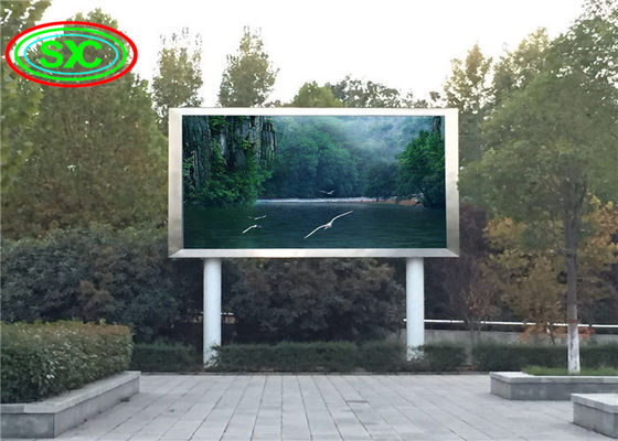 s Professional P 10 SMD Stadium LED Display 5000 1 Tỷ lệ tương phản