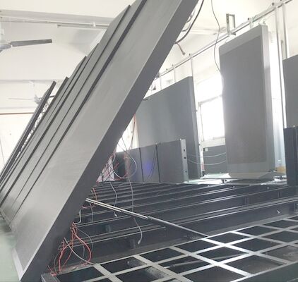 6mm Pixel Pitch Outdoor Full Color LED Display Kiểm soát không dây phía trước / phía sau IP65/IP54 Tủ thép sắt 32.5kg Trọng lượng