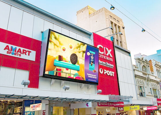P10 Quảng cáo màn hình hiển thị LED ngoài trời đầy màu sắc màn hình video độ sáng cao