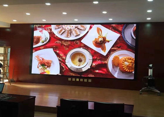 P4 Indoor Full Color LED Display 4mm Pixel Pitch 600W Lượng