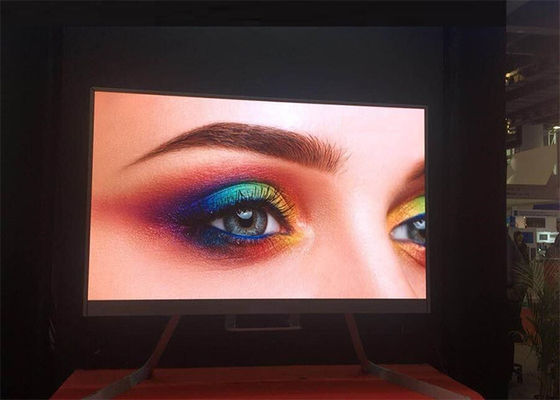 Màn hình LED trong nhà P5, Khoảng cách điểm ảnh 5mm, 40000 điểm ảnh/m² IP65