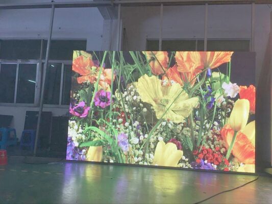 Màn hình LED đầy màu trong nhà cho các sự kiện quảng cáo và tường video P4 mật độ cao hơn với công nghệ điều khiển tiên tiến và tương thích rộng rãi cho hình ảnh tuyệt đẹp