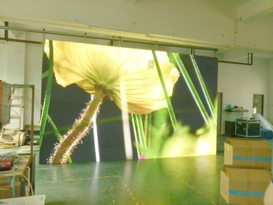 Tủ 3840hz P4.81 500x500 mm Màn hình LED sân khấu Bảng quảng cáo Góc nhìn rộng với độ cong