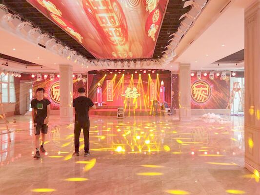 Màn hình LED sự kiện SMD2121 P3 LED Die-Casting Aluminium Screen HD Stage LED Screen