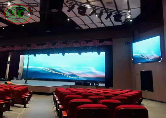 Màn hình LED cho thuê với kích thước mô-đun 256 x 128 mm và độ phân giải 64 x 32 điểm cung cấp hình ảnh cho các công ty quảng cáo