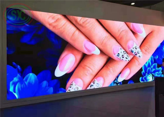 Màn hình cho thuê linh hoạt lớn Không có màn hình smear 1/32 Scan HD 1R1G1B P2.5mm LED Screen Board