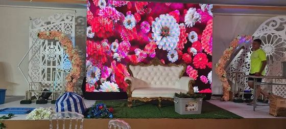 P3 Cho thuê màn hình màn hình LED sân khấu 111111 Dots / Square Meter Indoor Full Color LED Display Screen