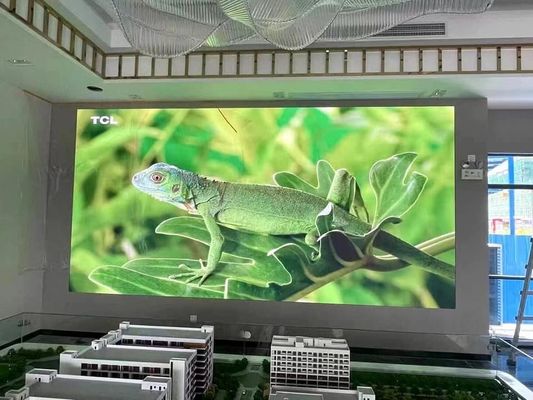Giá tốt Màn hình LED Full Color HD trong nhà với tỷ lệ làm mới cao, phù hợp với sảnh khách sạn, buổi hòa nhạc trực tuyến