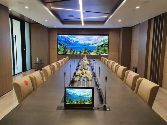 Độ phân giải cao trong nhà màn hình hiển thị LED đầy màu sắc P4 SMD mô-đun với cạnh tranh cho và người mua từ Chin