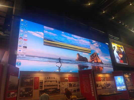 Màn hình LED đầy màu trong nhà có độ nét cao P4 cho sân khấu với thiết kế mỏng và nhẹ