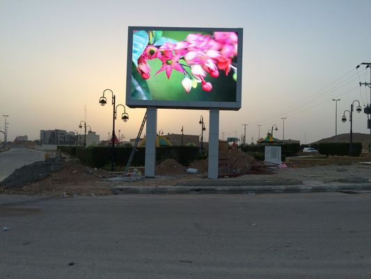 P8 Outdoor LED Billboard 8mm Pixel Pitch IP65 chống nước