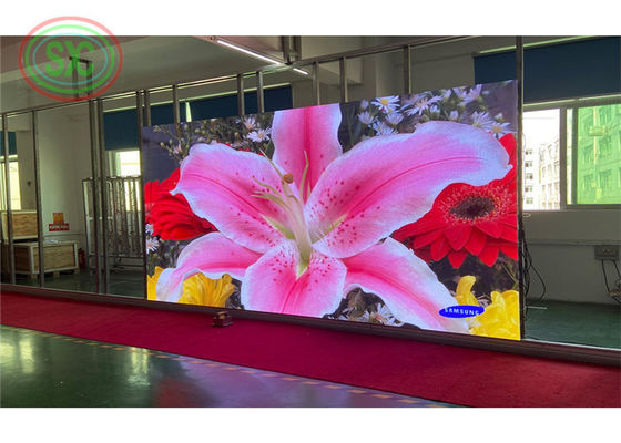 SMD2121 Led Type Transparent LED Screen với độ chống nước IP43 và trọng lượng mô-đun 0,2KG / PC