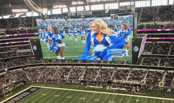 P10 Bảng quảng cáo ngoài trời LED Sân vận động bóng đá Bảng hiển thị LED