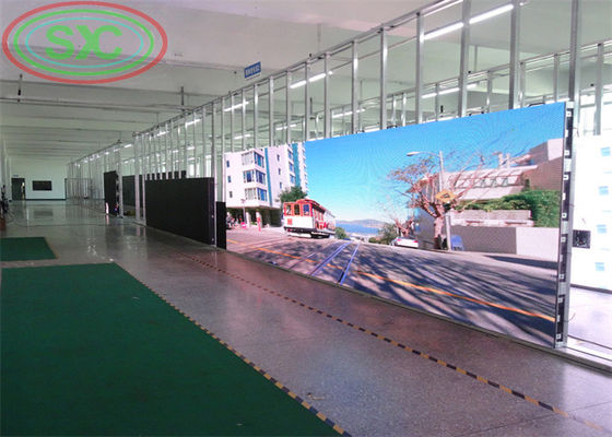 Màn hình LED đầy màu trong nhà Được trang bị các mô-đun 250x250mm và tủ 500x1000mm cung cấp mật độ pixel cao và phát xạ nhiệt