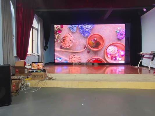 Thẻ điều khiển màn hình Led P2.5 Màu đầy đủ RGB 2 năm 640 * 640 Mm 640x640 Mm 160 * 160mm 160000cd / m2 1 / 32scan