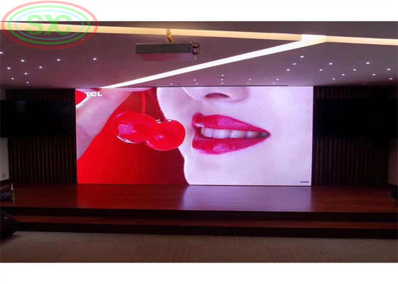 Màn hình LED đầy màu trong nhà phù hợp với quảng cáo kỹ thuật số và hiển thị thông tin trong các trung tâm mua sắm, hội trường hội nghị