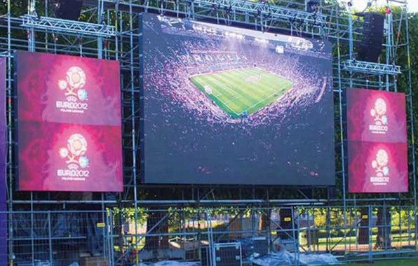 Quảng cáo Độ sáng 6000k màn hình video LED 1r1g1b 10mm Pixel pitch màn hình video LED