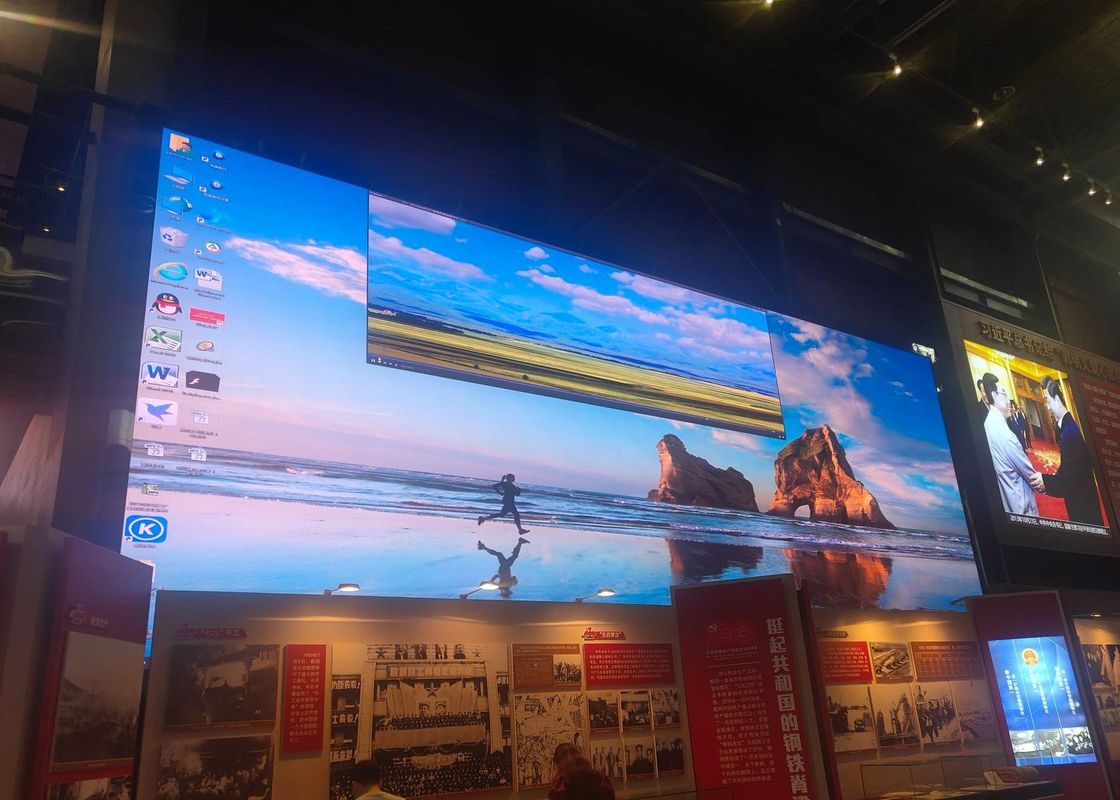 P5 Nội thất ngoài trời cho thuê sân khấu đầy màu sắc màn hình LED 5mm Pixel Pitch 40000dots / m2