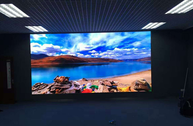 Nội thất treo màn hình LED cho thuê Smd, P2 Full Color LED Signage 3 năm bảo hành
