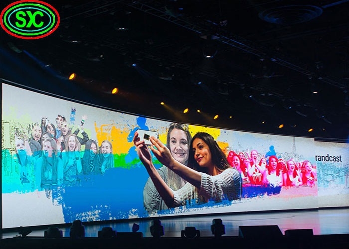 Full Color P5 Die-casting Aluminum Billboard Giant Waterproof Outdoor LED Display Screen (Màn hình hiển thị LED ngoài trời chống nước)