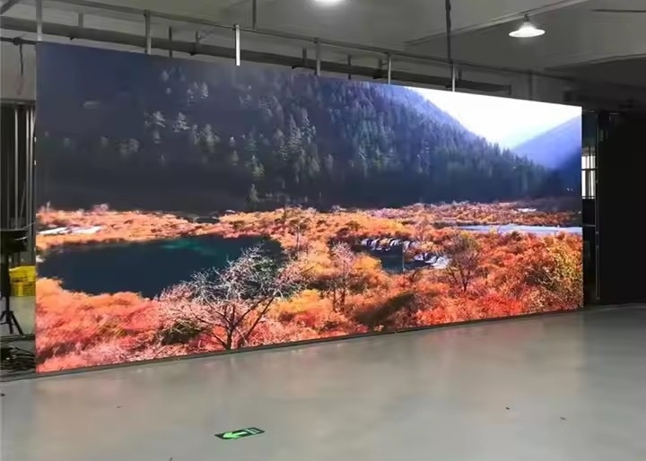 Màn hình cong trong nhà 1/16 Chế độ quét 32x32 Dot P6 LED Ultra HD Display