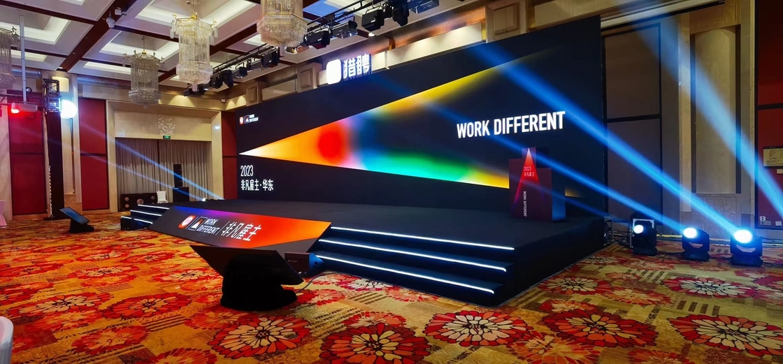 Cho thuê trong nhà P3.91 LED Video Wall 500x500mm Làm mới cao 3840Hz Bảng màn hình LED