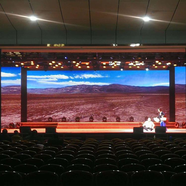 Màn hình LED video SMD trong nhà bằng vật liệu Irony, kích thước tủ 640*640mm, mang đến trải nghiệm xem đắm chìm